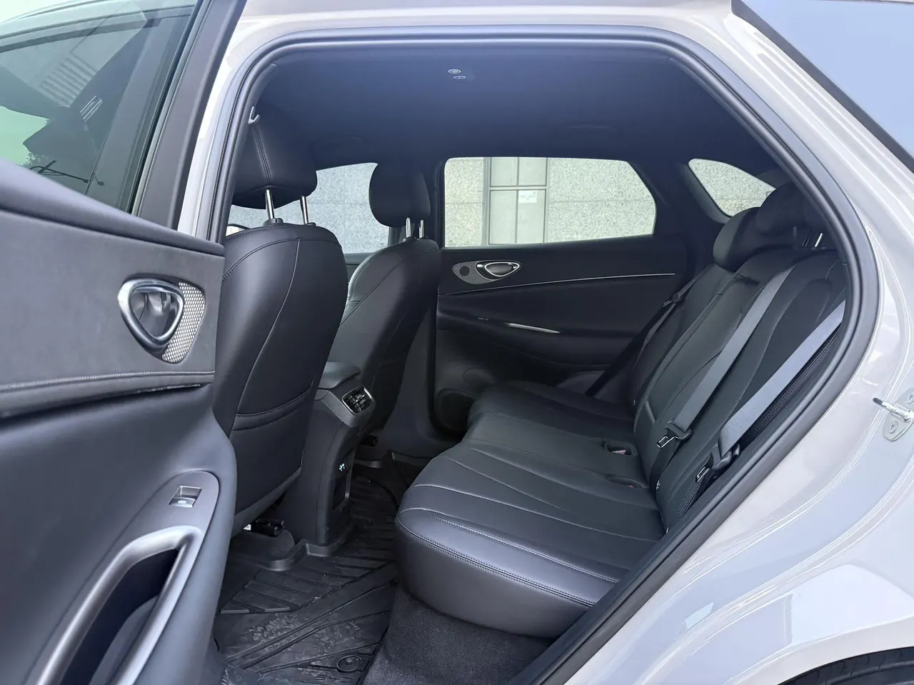 BYD 2025 Sea Lion 06 EV 520 Pilot Edition Automatic Gear 5