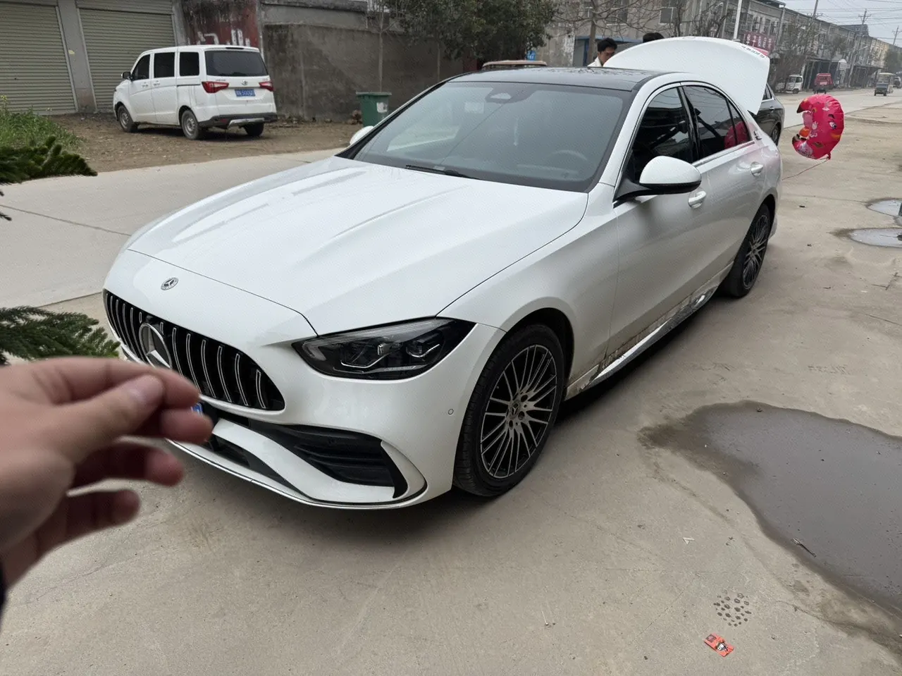 打开图片灯箱:Mercedes Benz Class C 2024 C 260 L 48V 1.5T Sports Edition (Modified 3) Automatic Gear