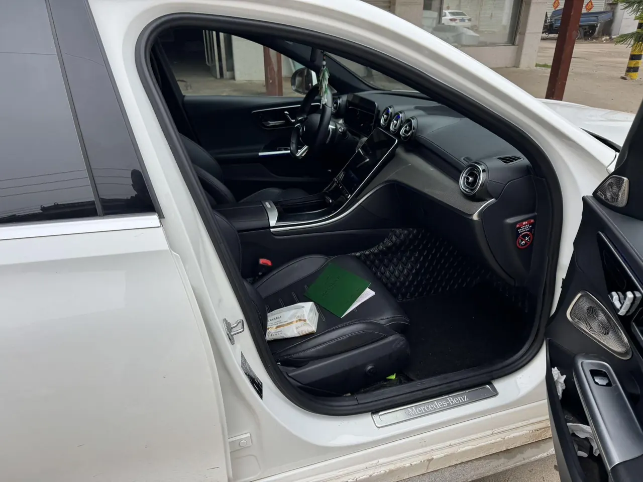 Mercedes Benz Class C 2024 C 260 L 48V 1.5T Sports Edition (Modified 3) Automatic Gear 4