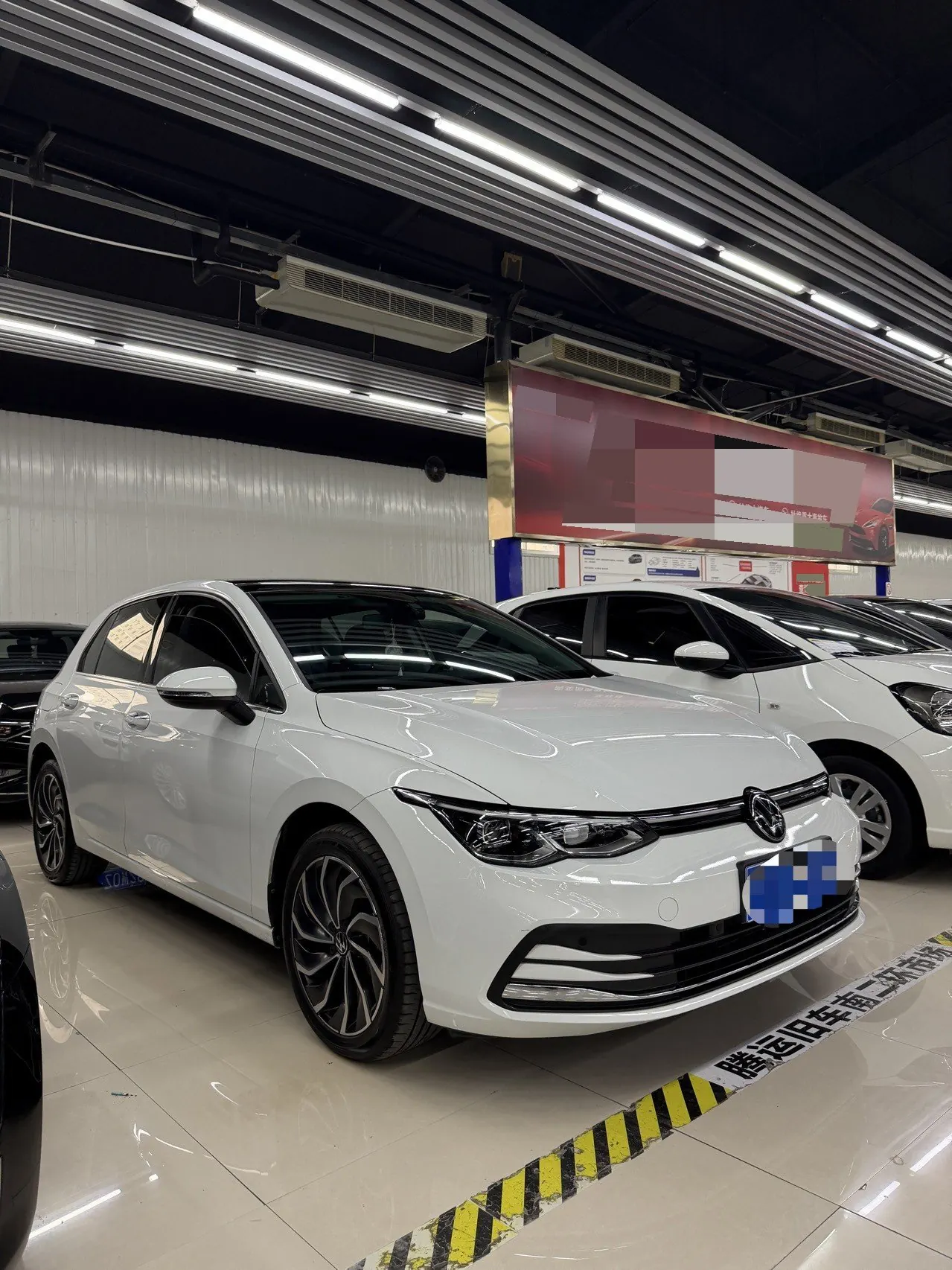 Volkswagen 2024 Golf 8 PRO 1.4TSI Master Edition Automatic Gear 2