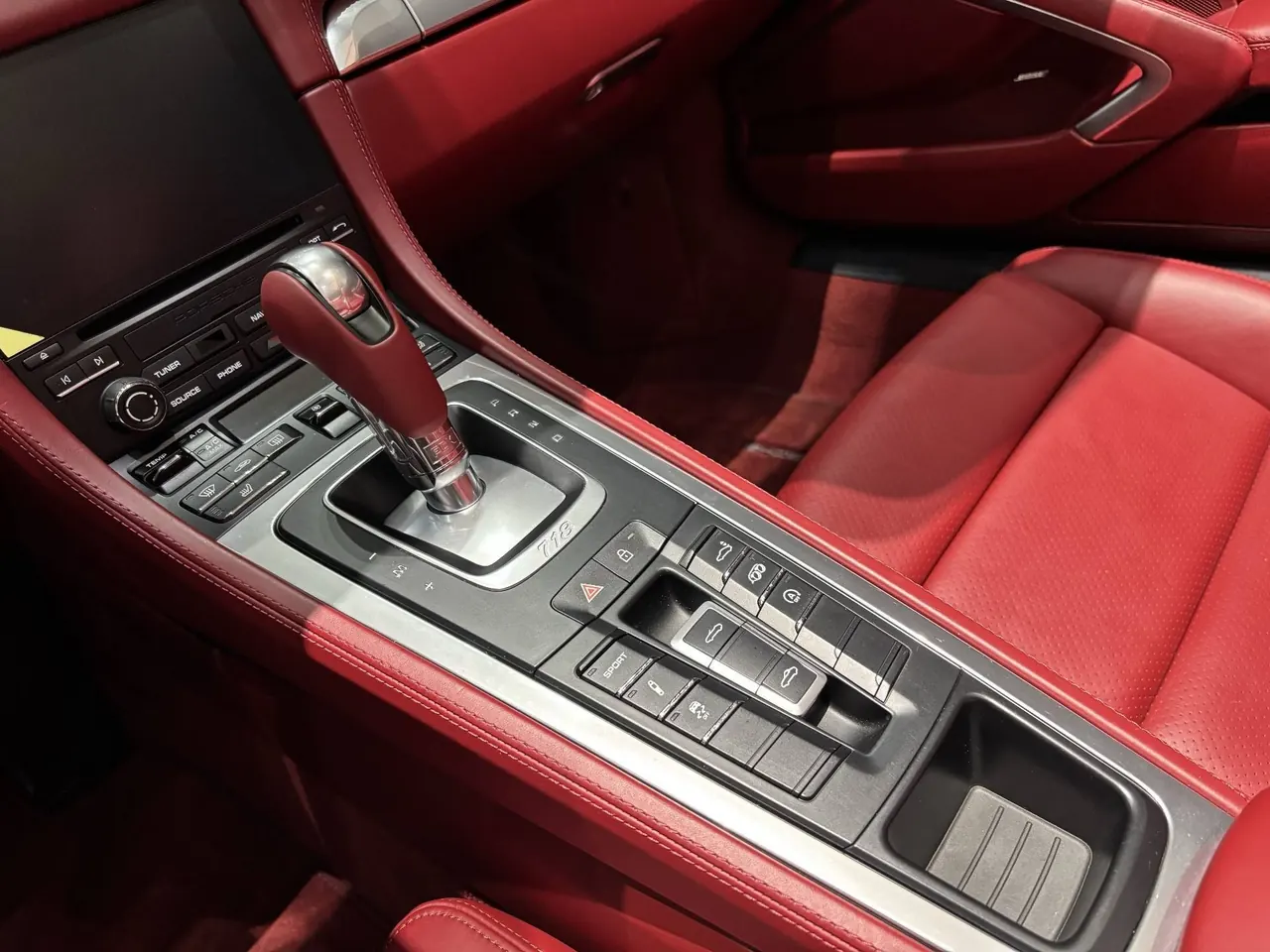 Porsche 718 (Imported) 2020 718 Boxer 2.0T Automatic 10
