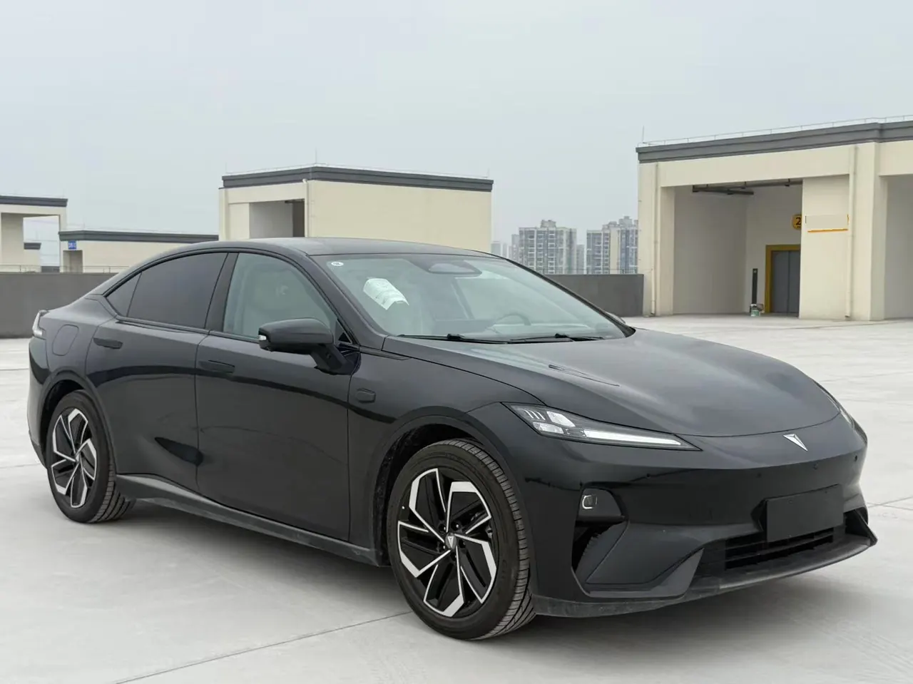 ChangAn Deepal 2026 L 07 660Ultra Huawei Gankun Zhijia ADS SE Edition Automatic Gear 3