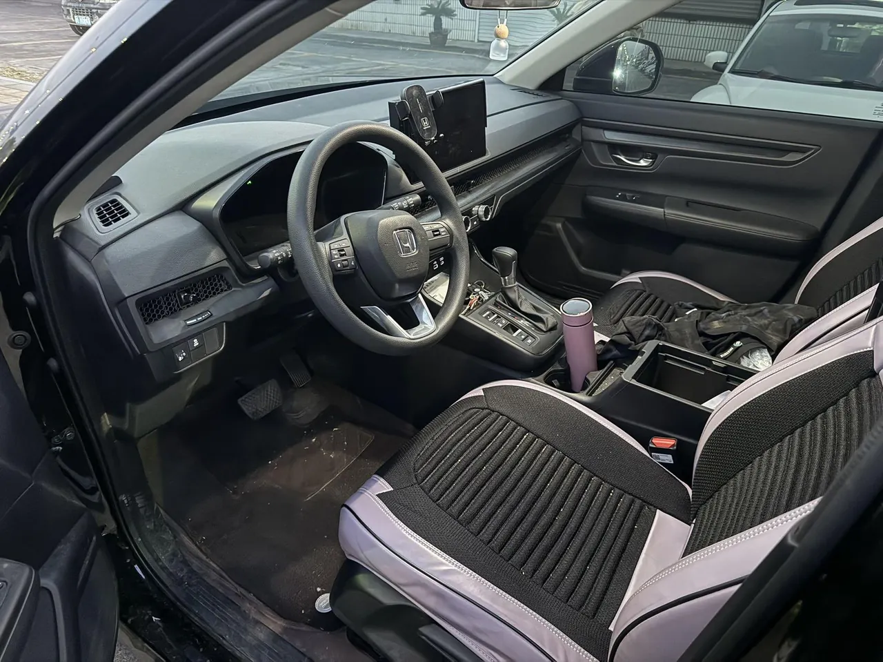 Honda 2024 CR-V 1.5T stepless 240TURBO two-drive dynamic version 5-seat automatic gear 4