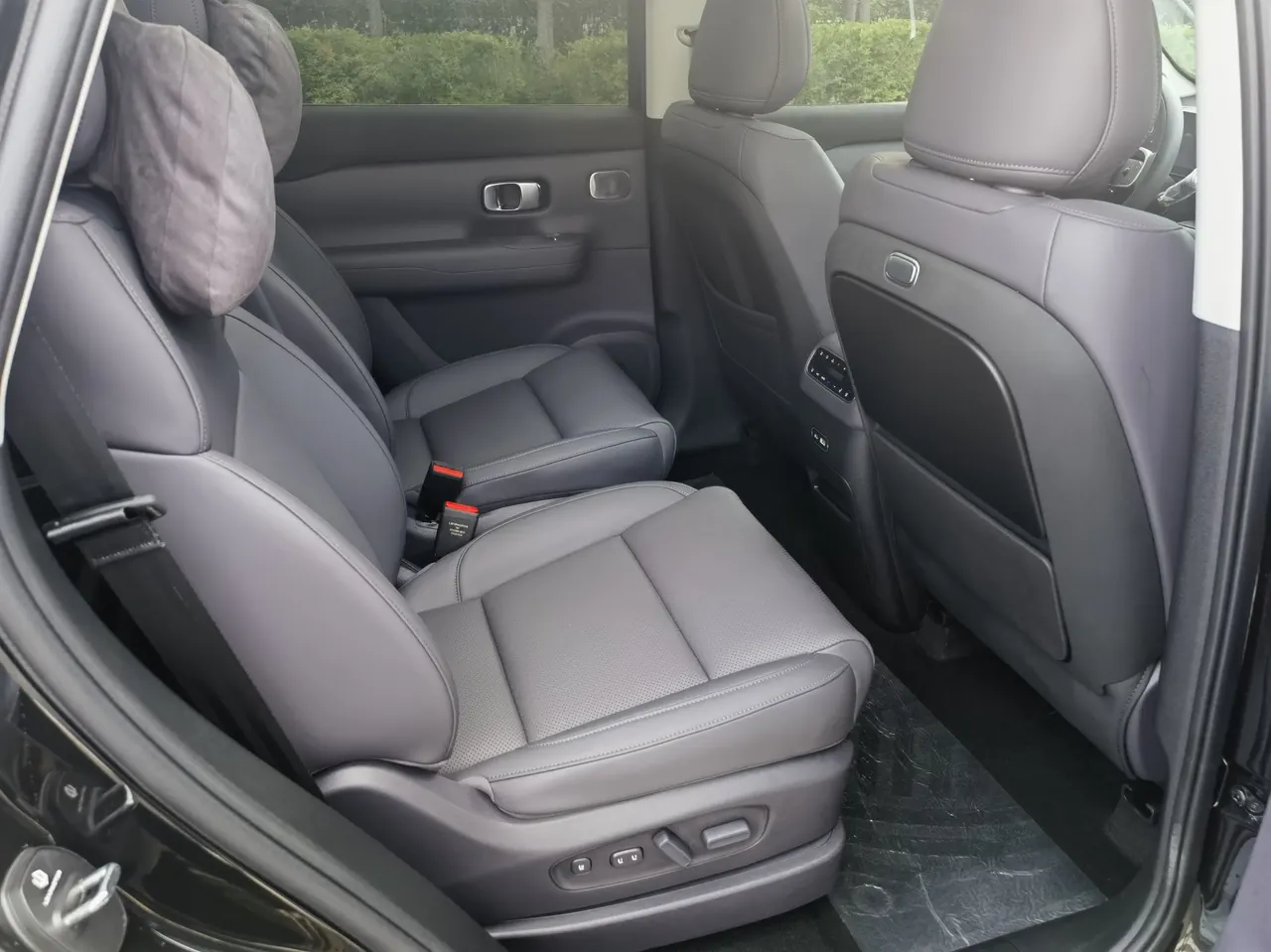 Leapmotor 2026 C 16 280 Laser Radar Zhizun Edition 6-seat Automatic Gear 8