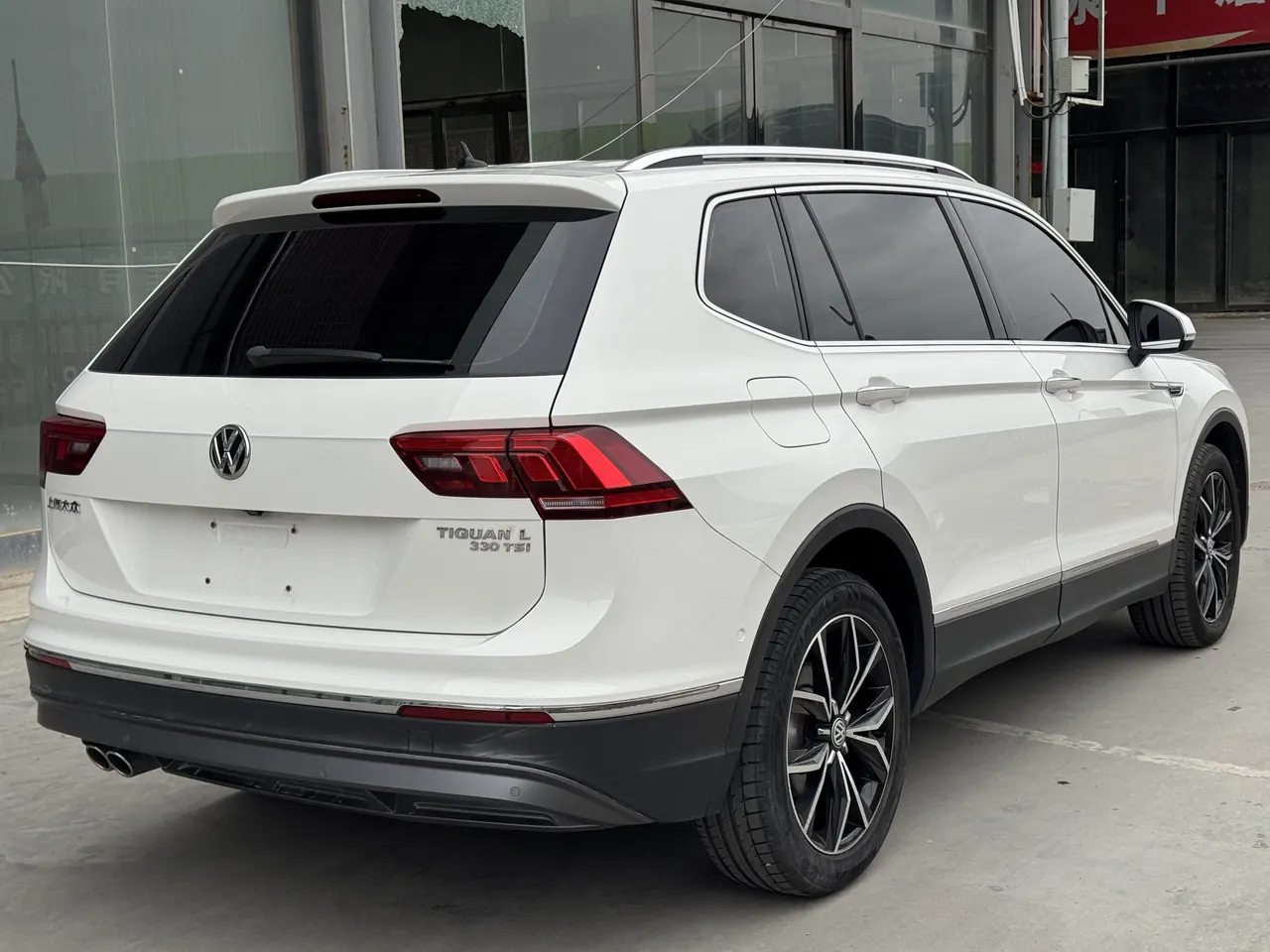 Volkswagen 2020 Tiguan L 2.0TSI 330TSI Two-Drive Smart Deluxe Automatic Gear 8