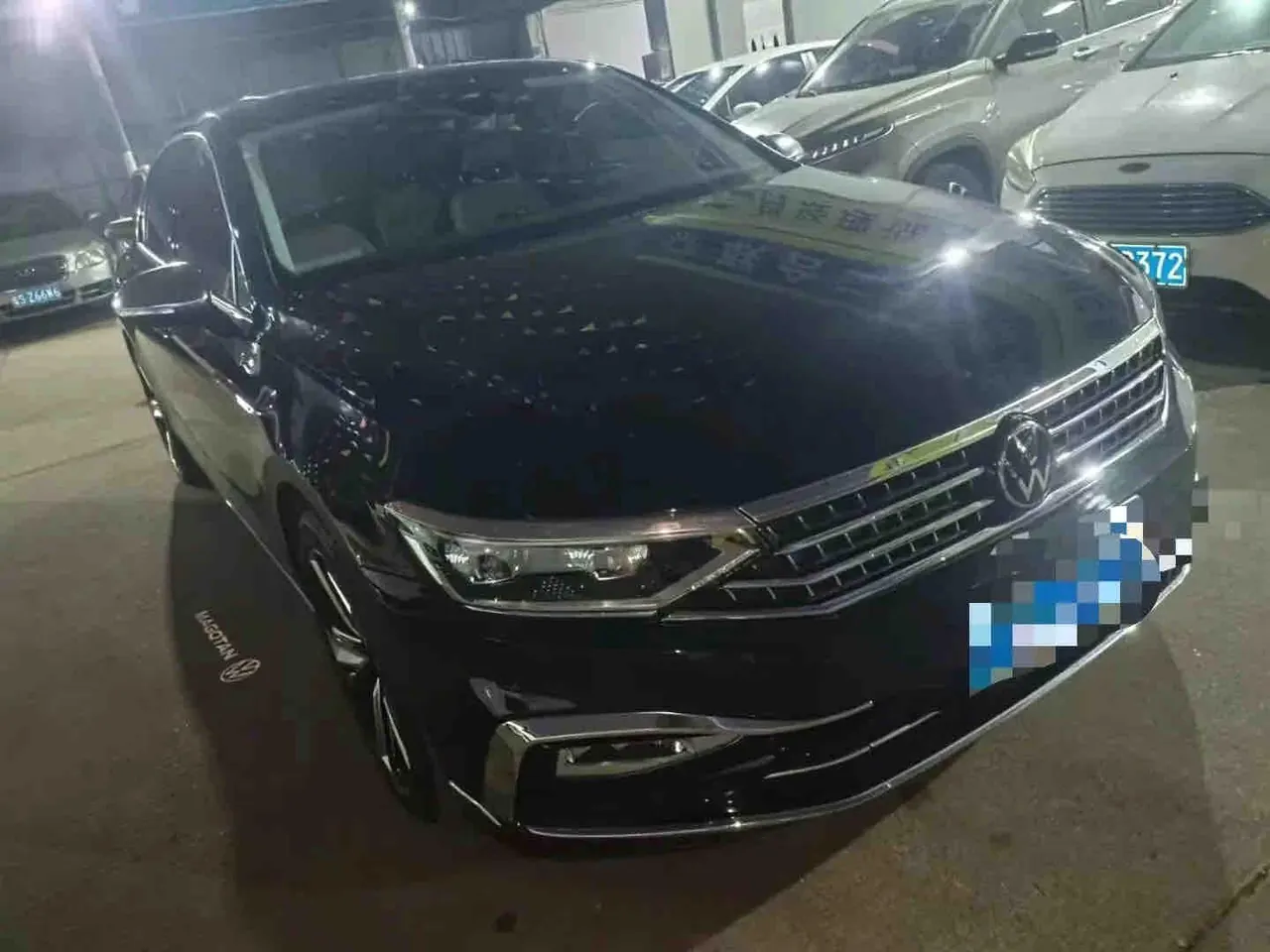 Volkswagen 2020 Magotan 2.0TSI 330TSI luxury automatic transmission 2