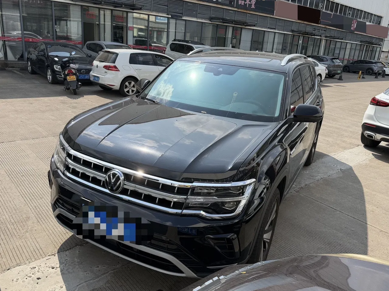 Volkswagen 2024 Tuang 2.0TSI 380TSI four-wheel drive Longyao version automatic gear - View 1