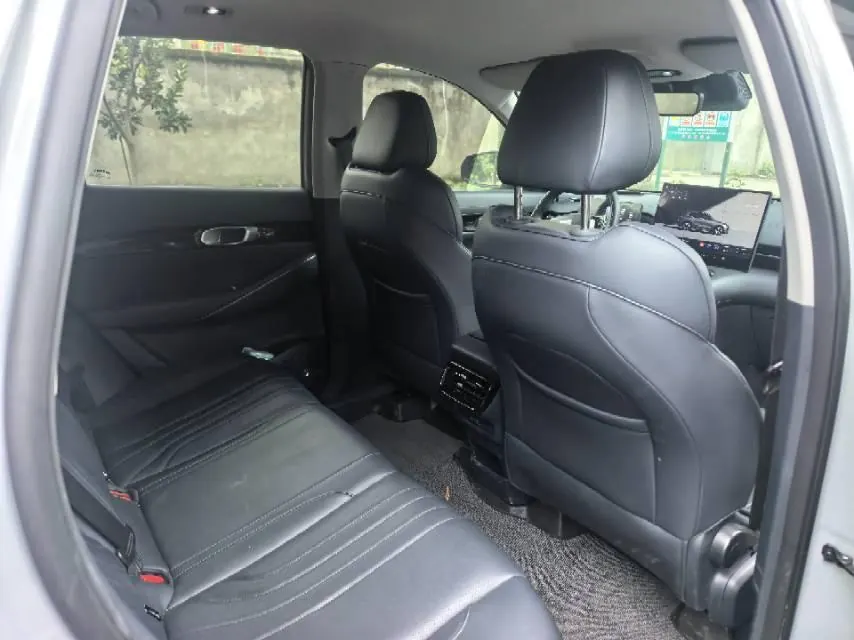 Geely Galaxy 2024 E 5 440km sailing version automatic gear 6