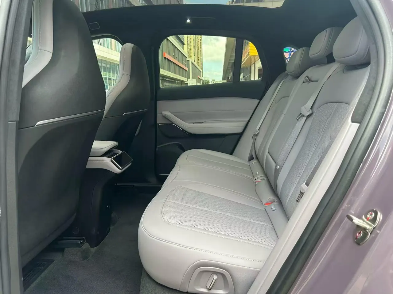 NIO 2024 EC6 75kWh automatic transmission 4