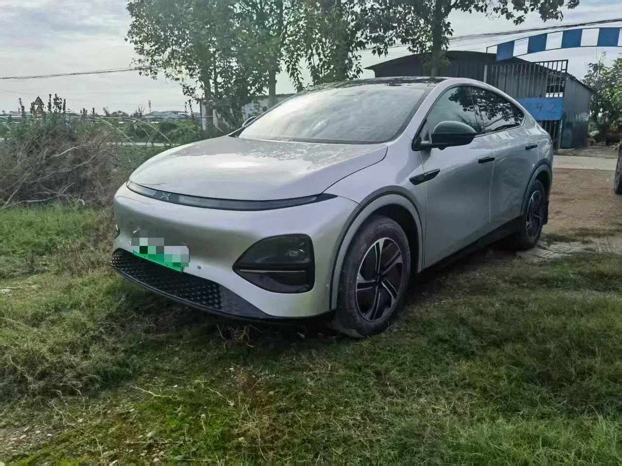 Открыть галерею: Xpeng 2024G 6 580 Long Endurance Plus Automatic Gear