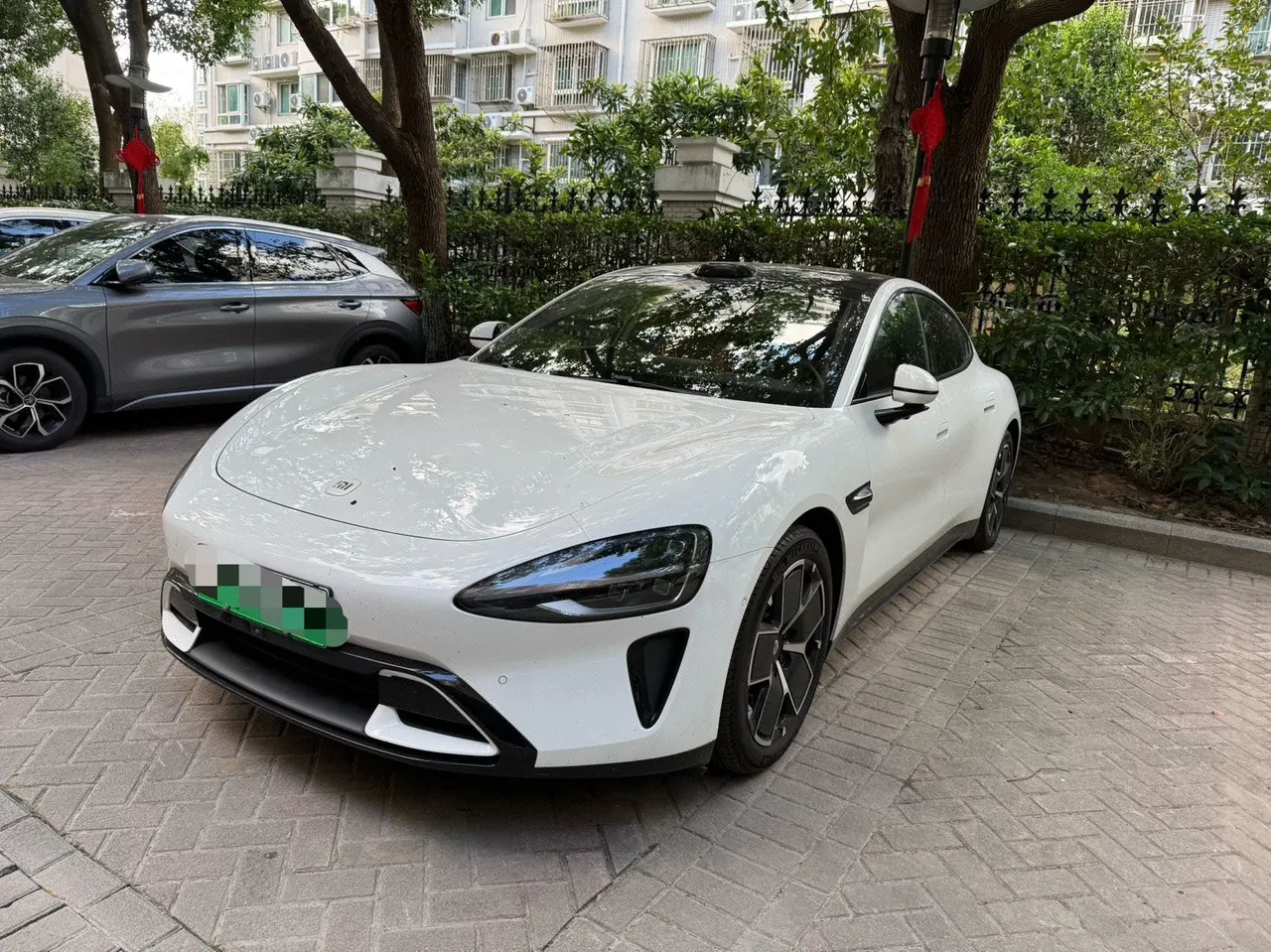 MI 2024 SU 7 830km Rear Drive Ultra Long Endurance High-end Smart Drive Pro Edition Automatic Gear - View 1