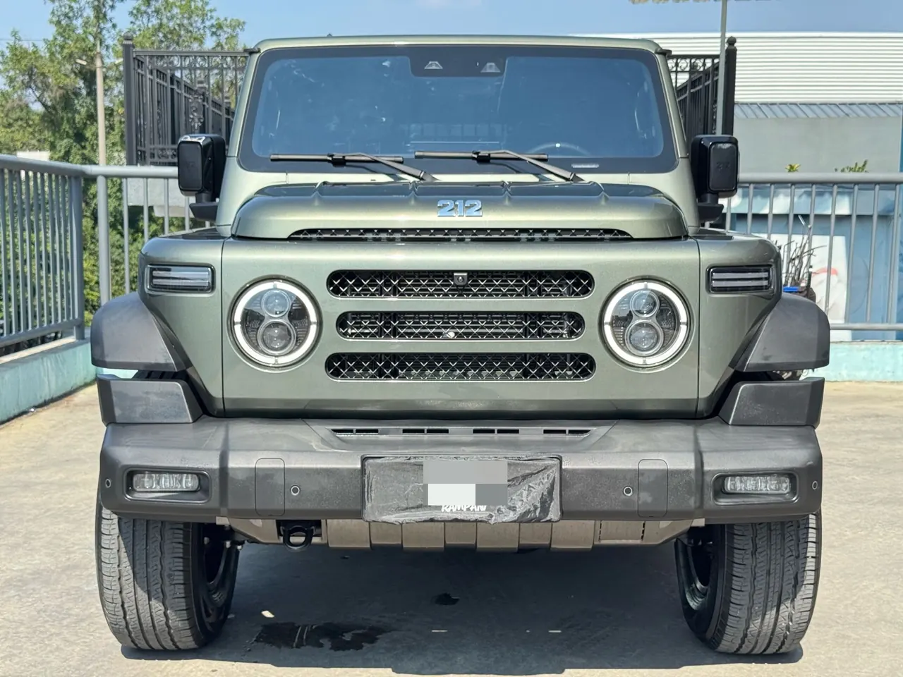 212 2024 T01 2.0T Explorer Automatic 2