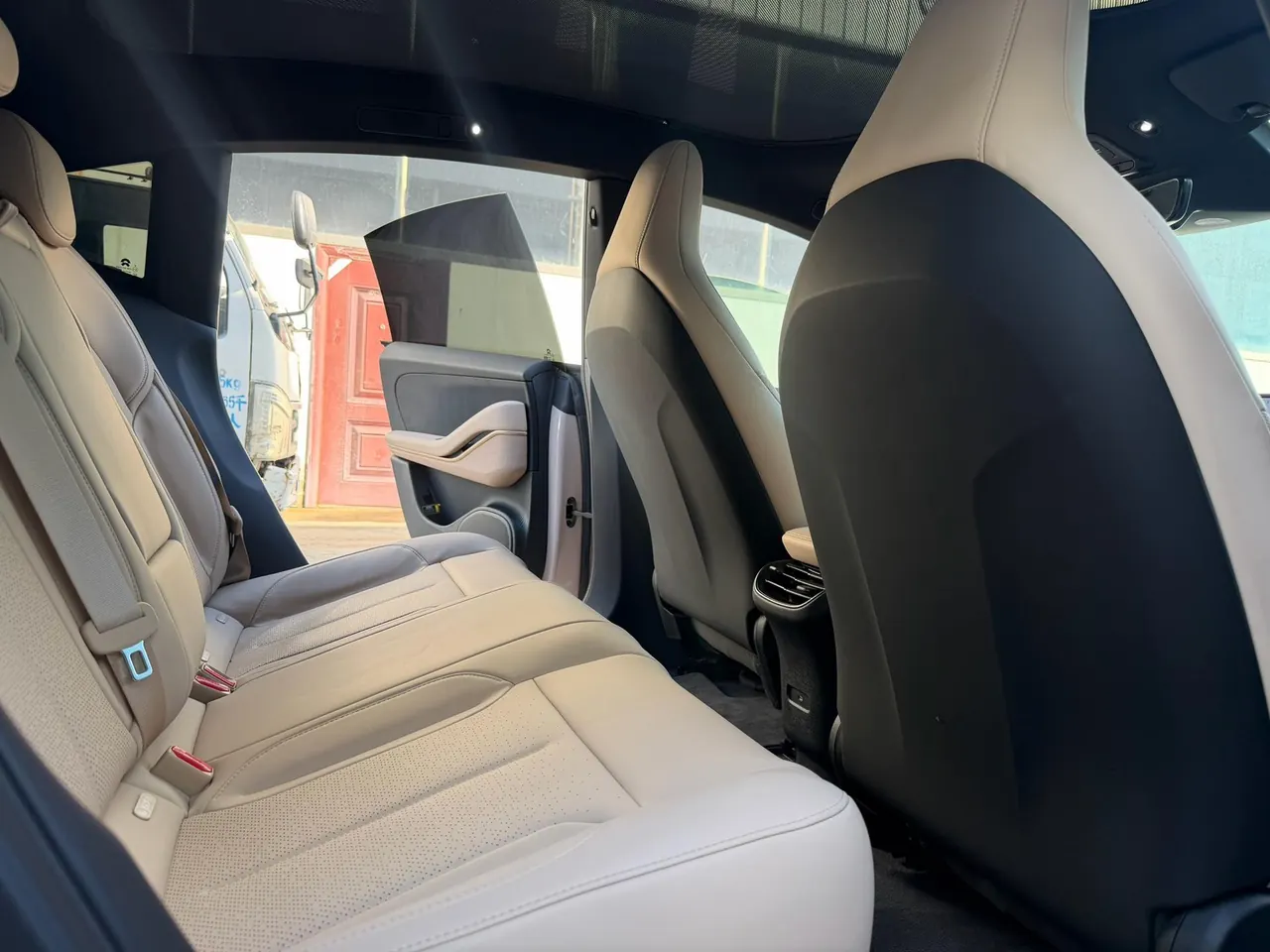 NIO 2024 ET5 75kWh automatic gear 6
