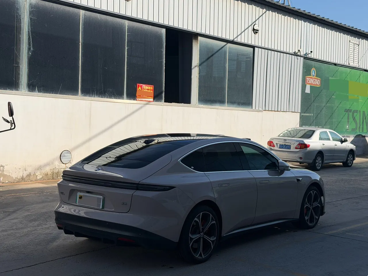 NIO 2024 ET5 75kWh automatic gear 9