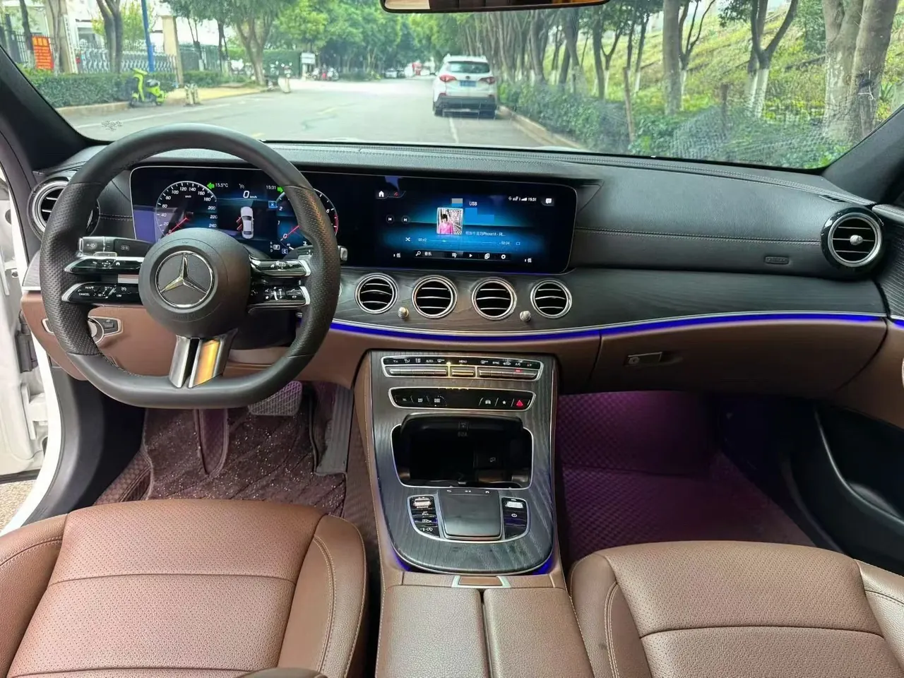 Mercedes Benz E Class 2021 E 300 L 2.0T Sports Luxury Automatic Gear 4