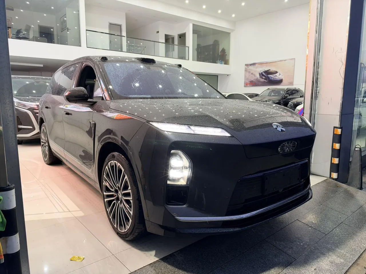 NIO 2026 ES8 6‑Seater Executive Signature Edition Automatic Transmission 3