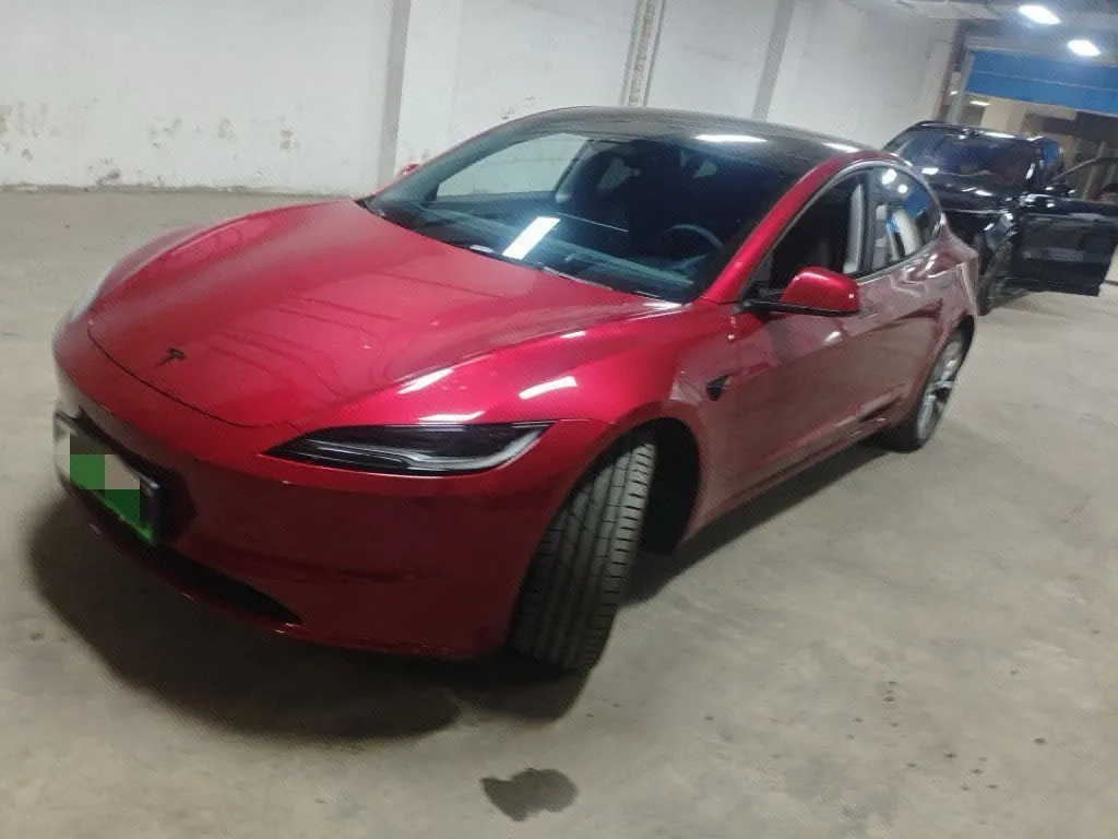 Tesla 2025 Model 3 Rear-Wheel-Drive Edition (facelift) Automatic Transmission - View 1