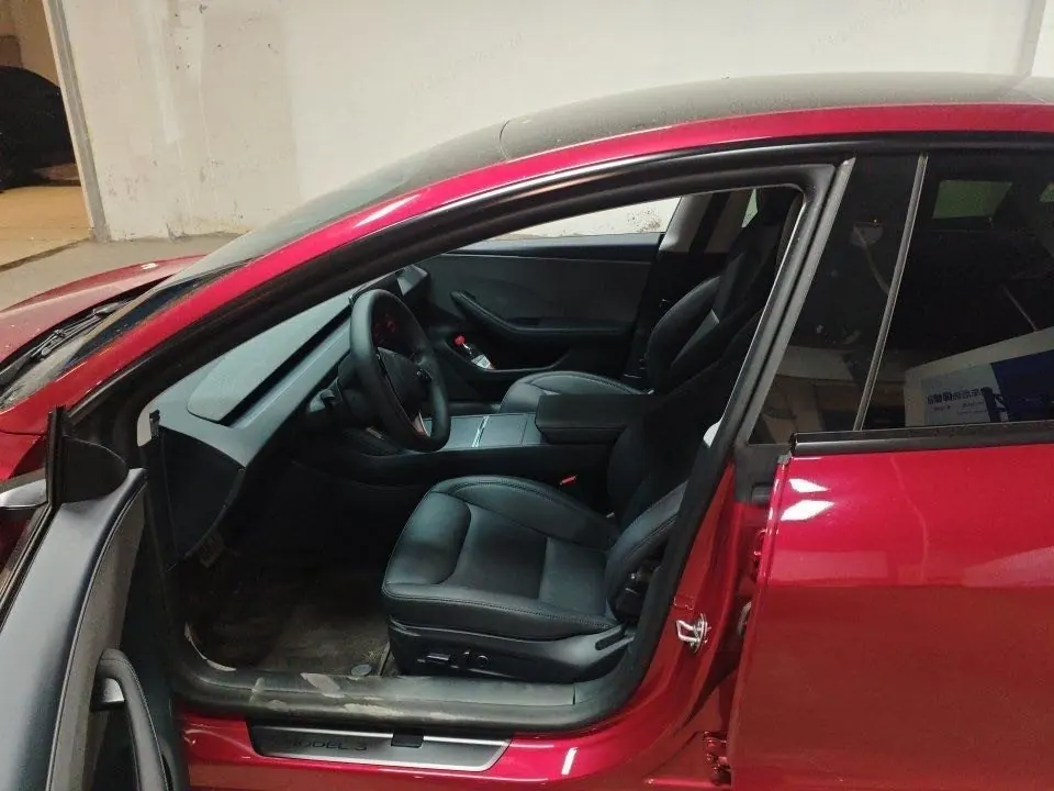 Tesla 2025 Model 3 Rear-Wheel-Drive Edition (facelift) Automatic Transmission 5