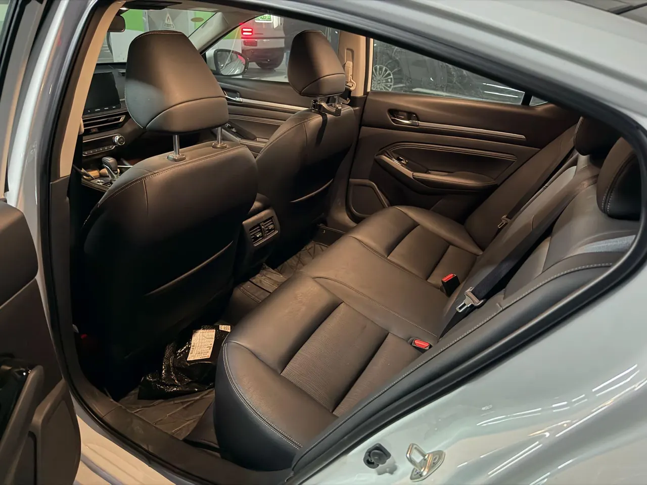 Nissan 2025 Teana 2.0 Stepless XL-TLS Pleasant Edition Automatic Gear 5