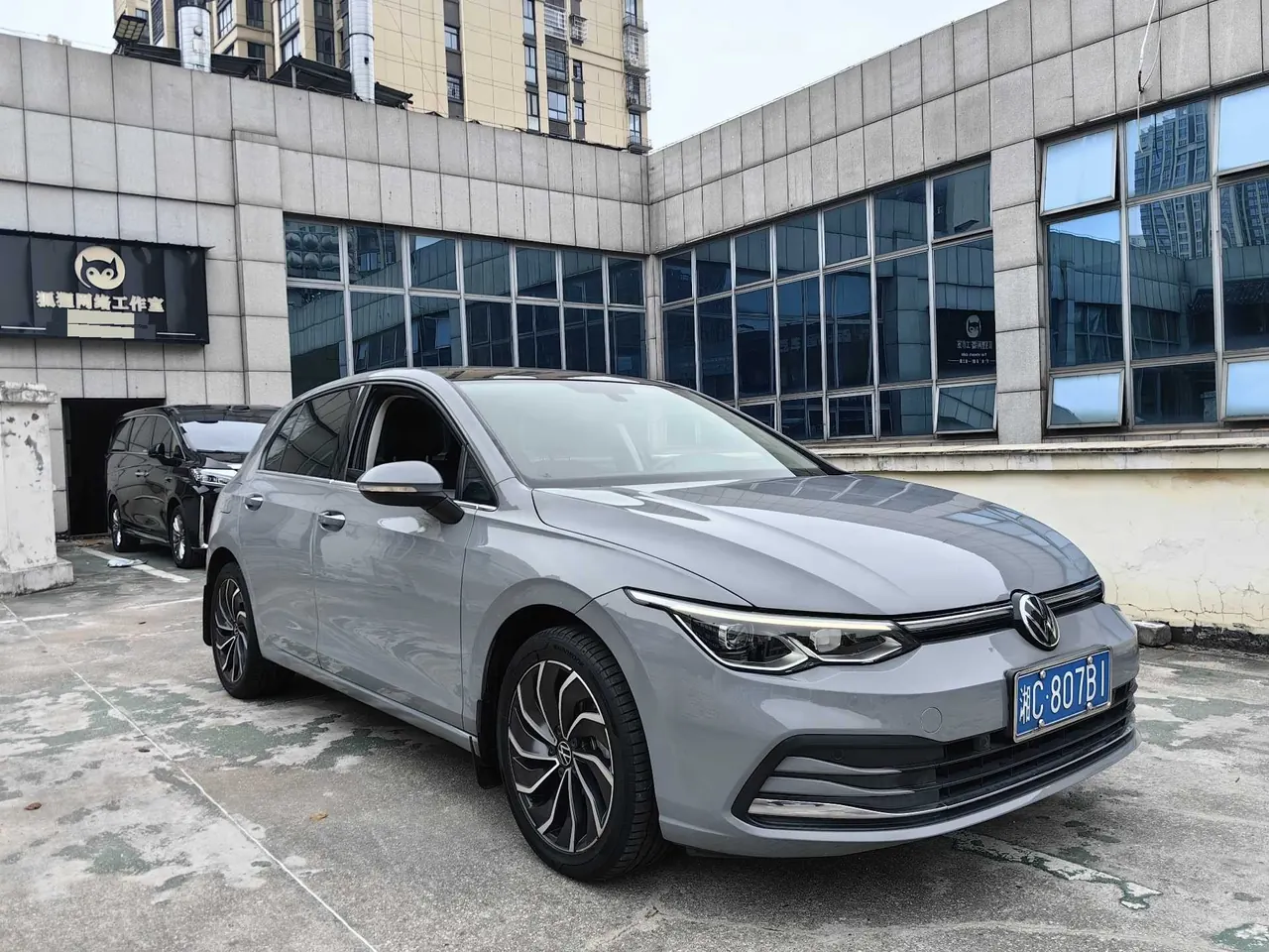Volkswagen 2021 Golf 8 1.4TSI 280TSI 30th Anniversary Edition Automatic 3