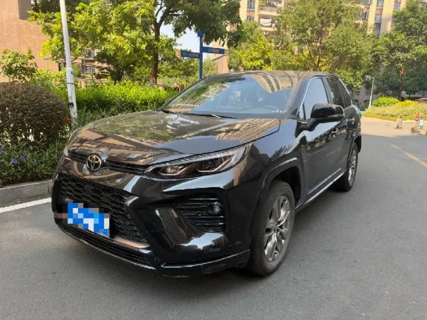 打开图片灯箱:Toyota 2024 Wilanda 2.0 Stepless Two-Drive City Edition Automatic Gear