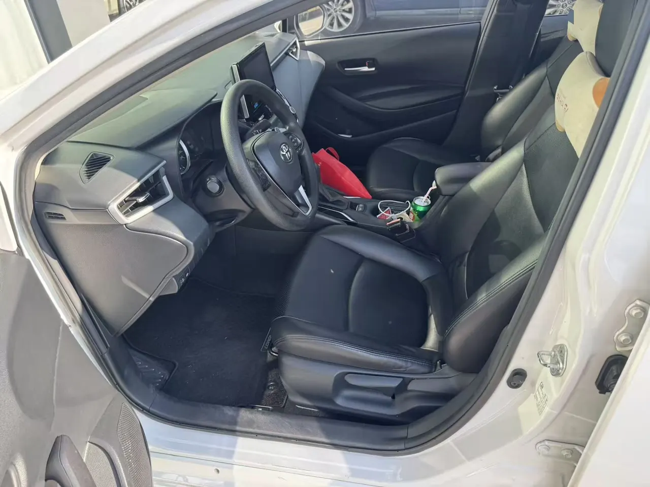 Toyota 2021 corolla 1.2T stepless elite PLUS version of automatic gear 2