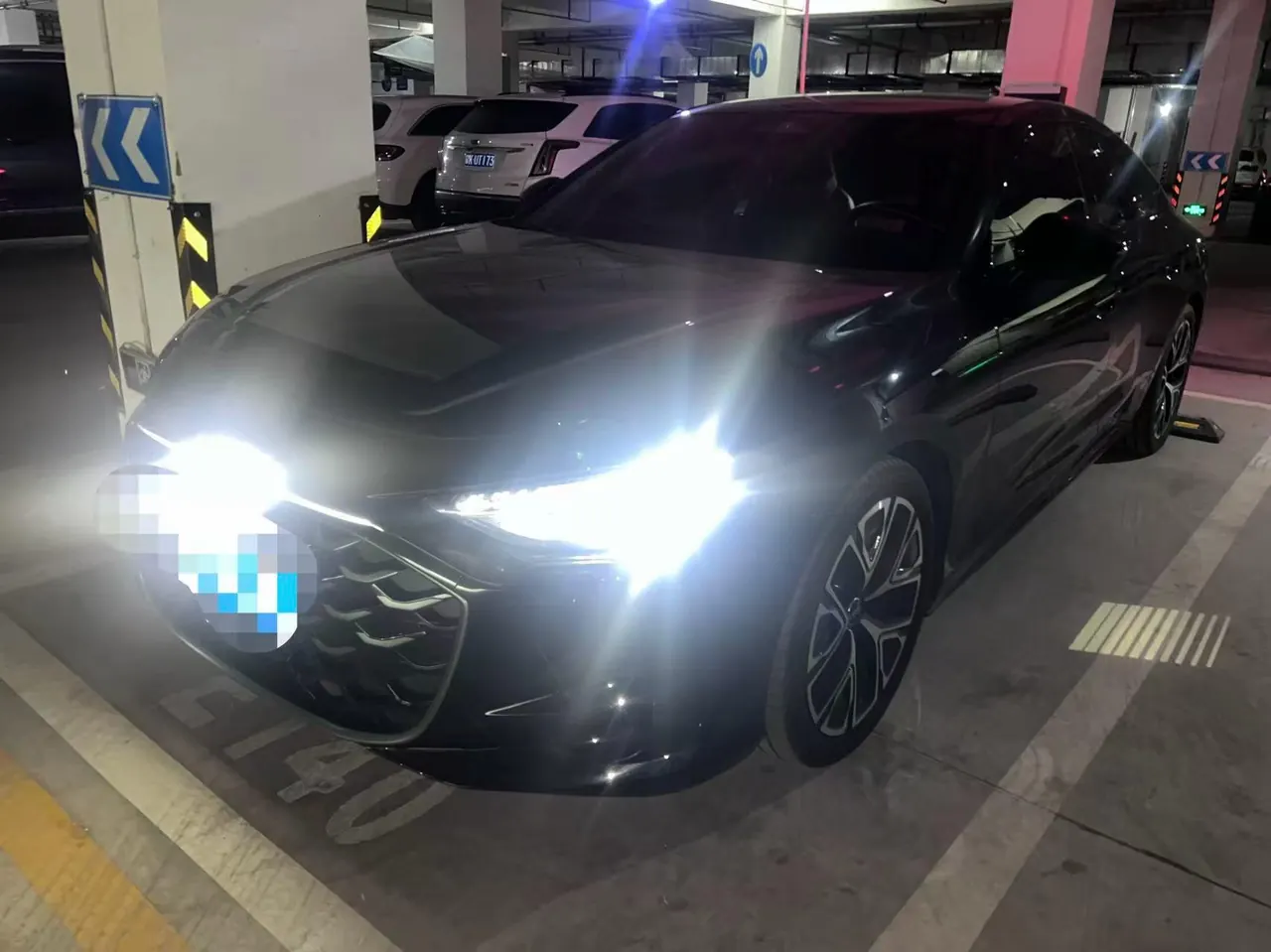 Audi 2026 A5L Sportback 2.0TFSI Quattro exclusive automatic transmission - View 1