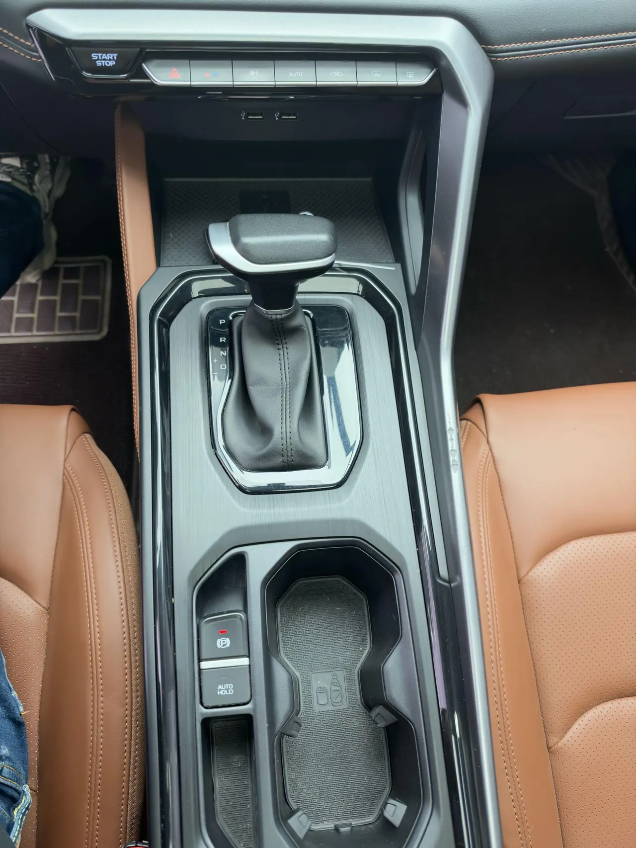 Geely Vision SUV(X6) 2021 Vision X6 Pro 1.4T Premium Automatic 15