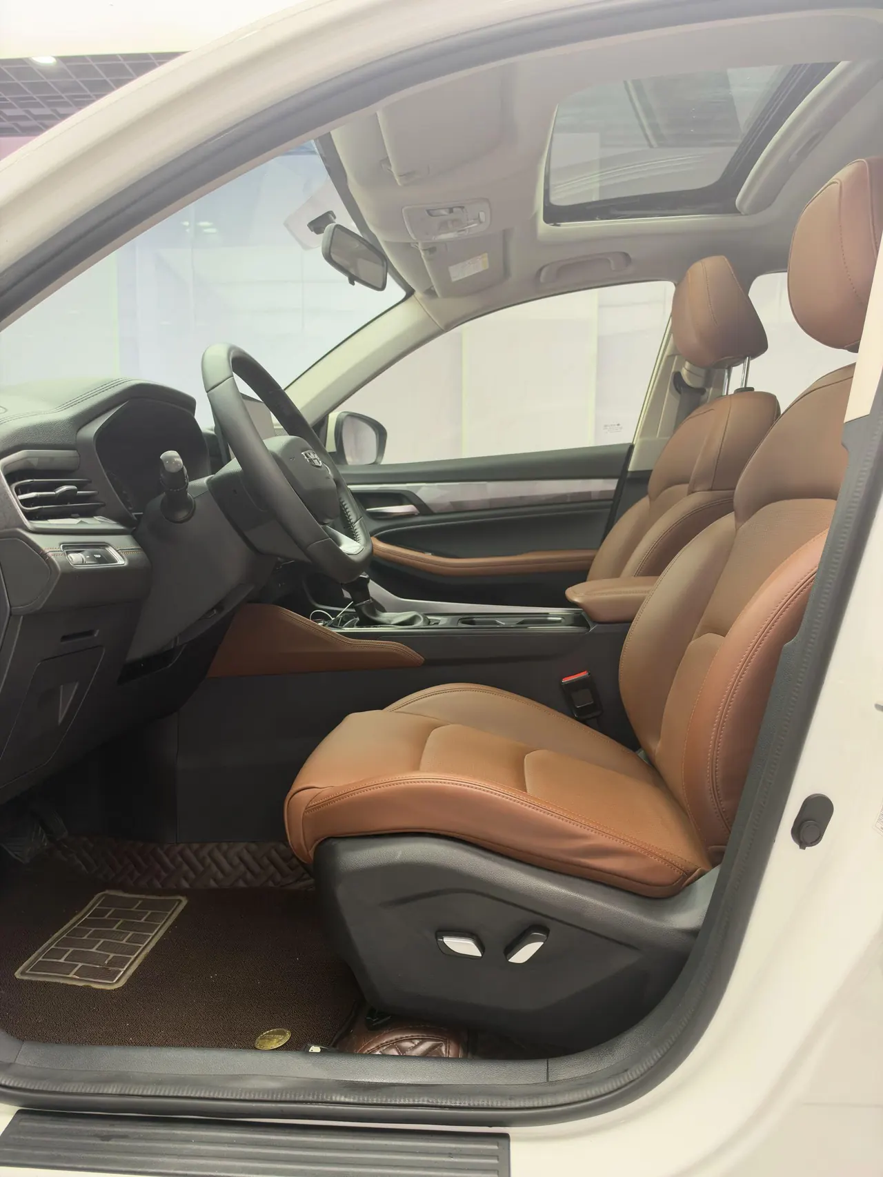 Geely Vision SUV(X6) 2021 Vision X6 Pro 1.4T Premium Automatic 6