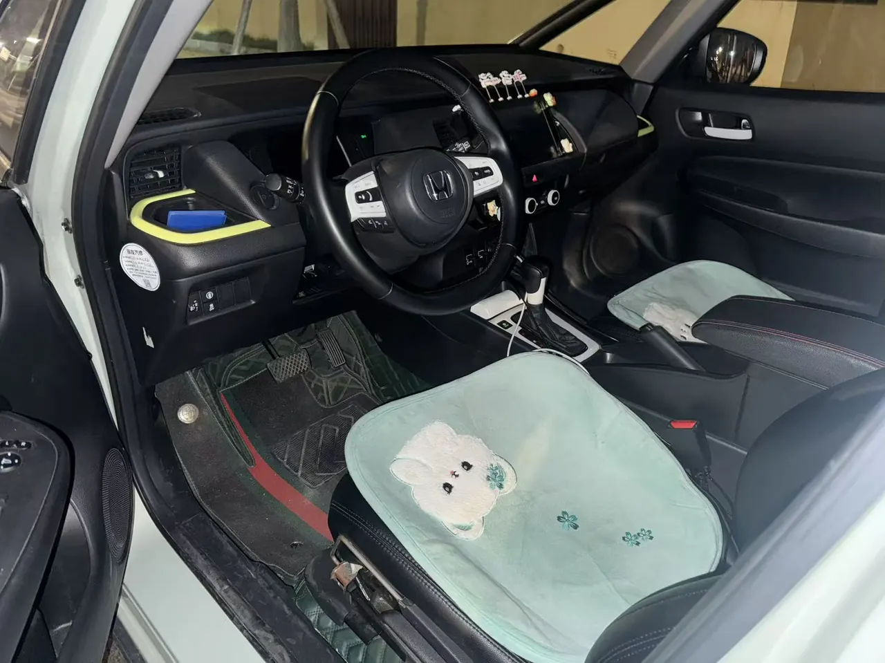 Honda 2021 Fit 1.5 Stepless Tide Max Edition Automatic Gear 3