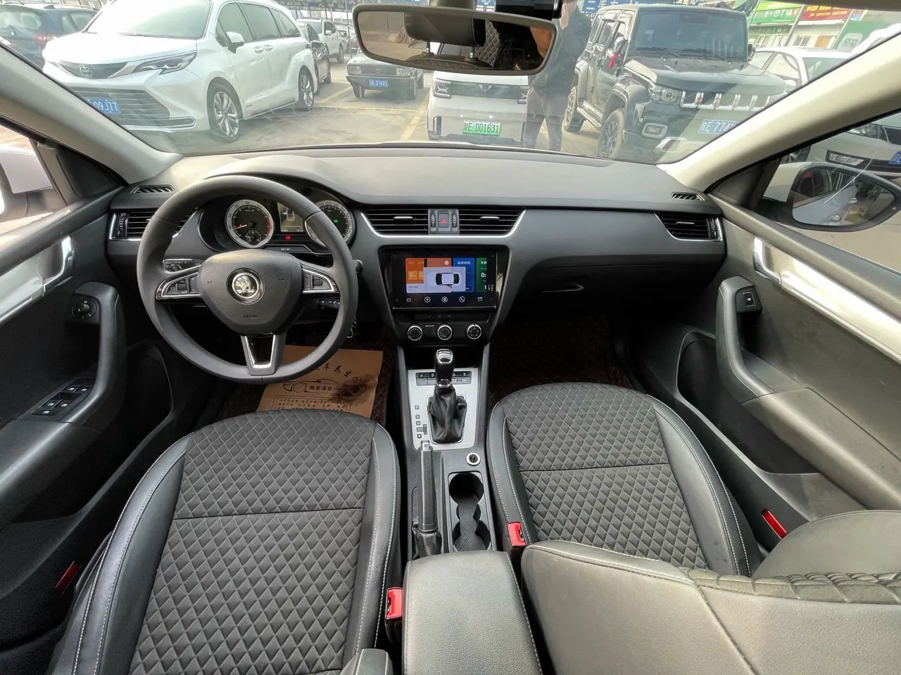 Skoda 2020 Octavia 1.5 Intelligent Luxury Edition, automatic transmission 9