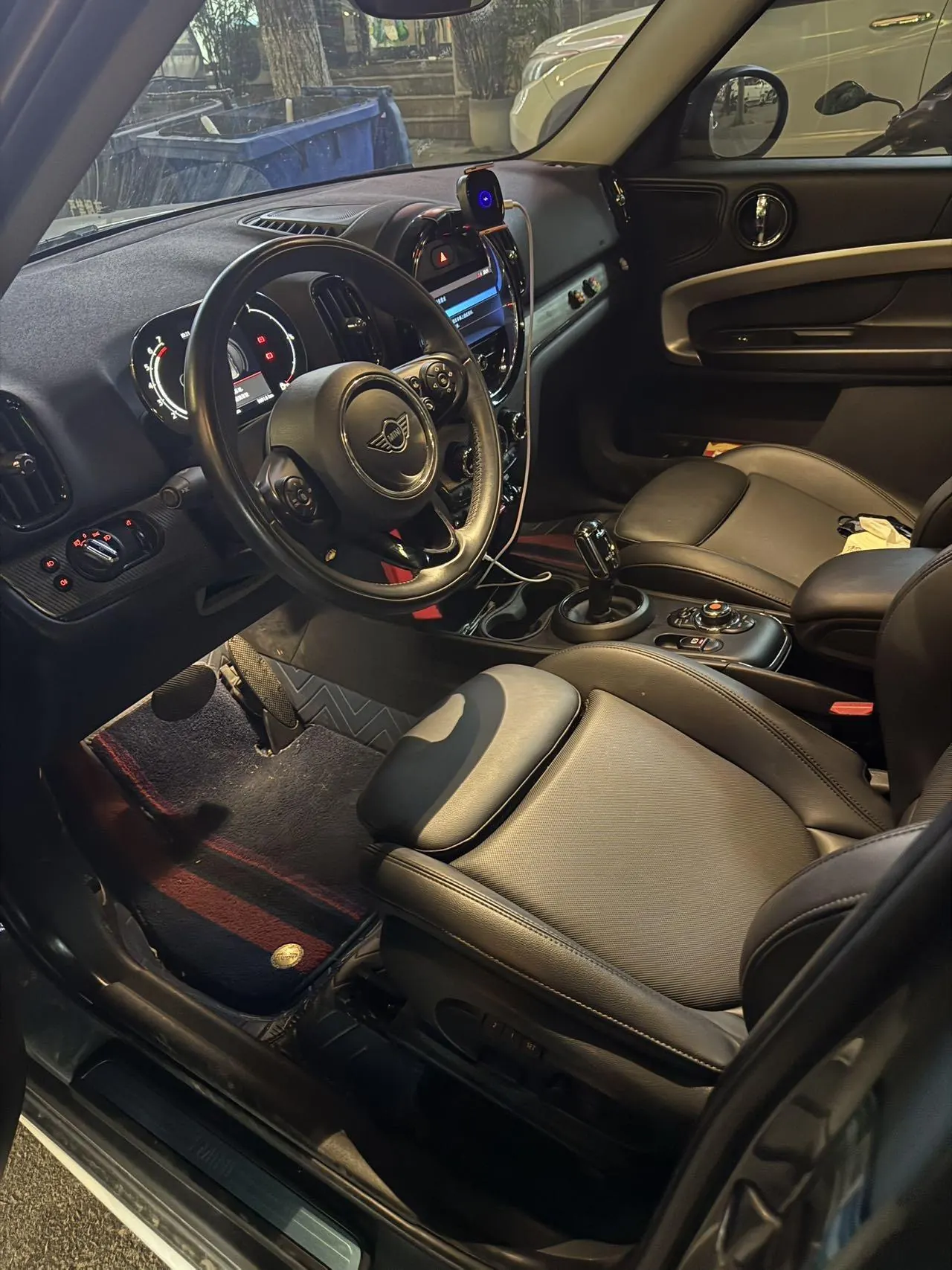 MINI Clubman (Imported) 2021 Cooper Clubman 1.5T Connoisseur Automatic Gear 5