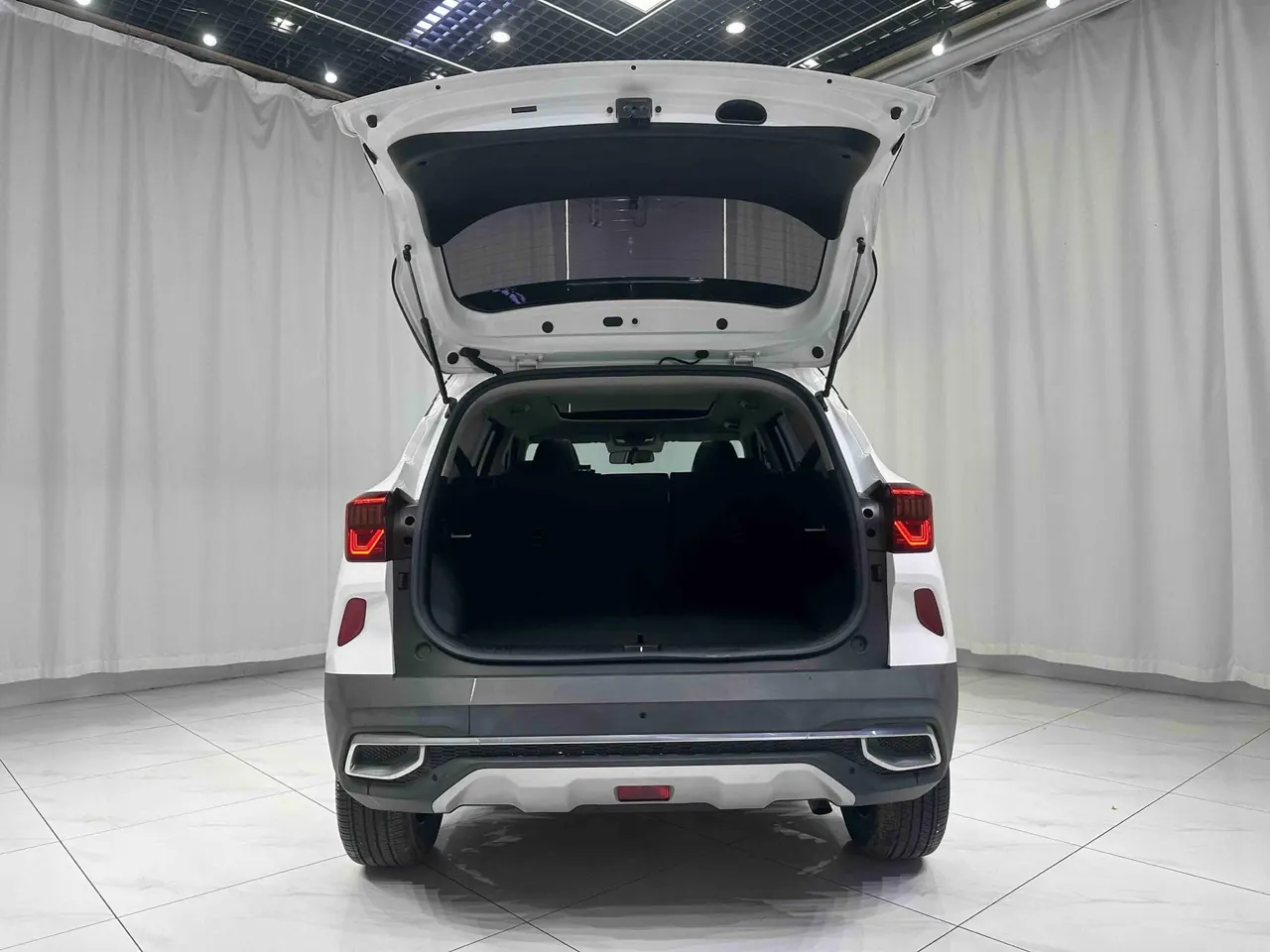 Kia 2021 KX3 (Aopao) 1.5 Stepless Trend Edition Automatic Gear 16