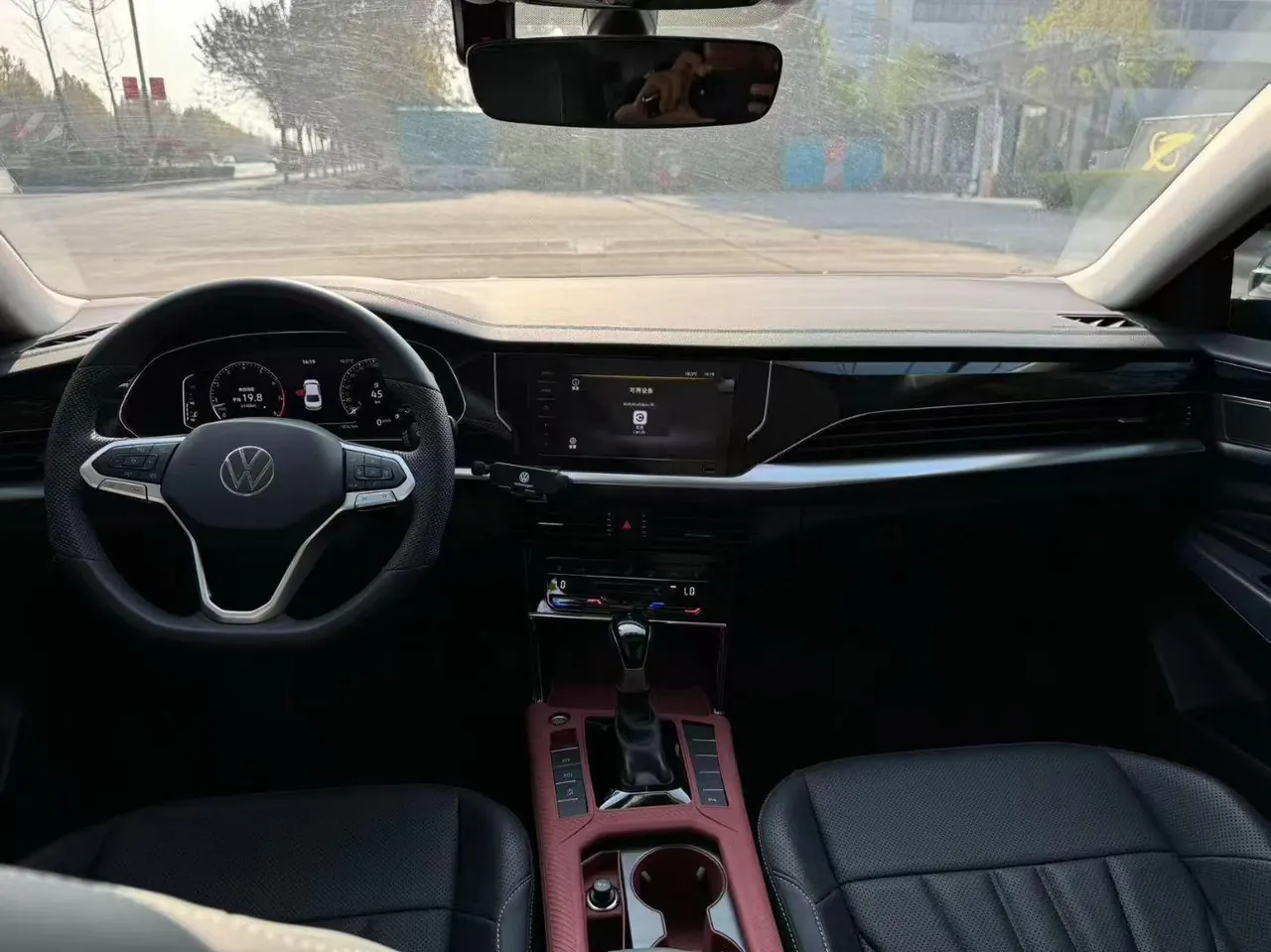 Volkswagen 2025 Passat 2.0TSI 380TSI outstanding star dragon version automatic gear 5
