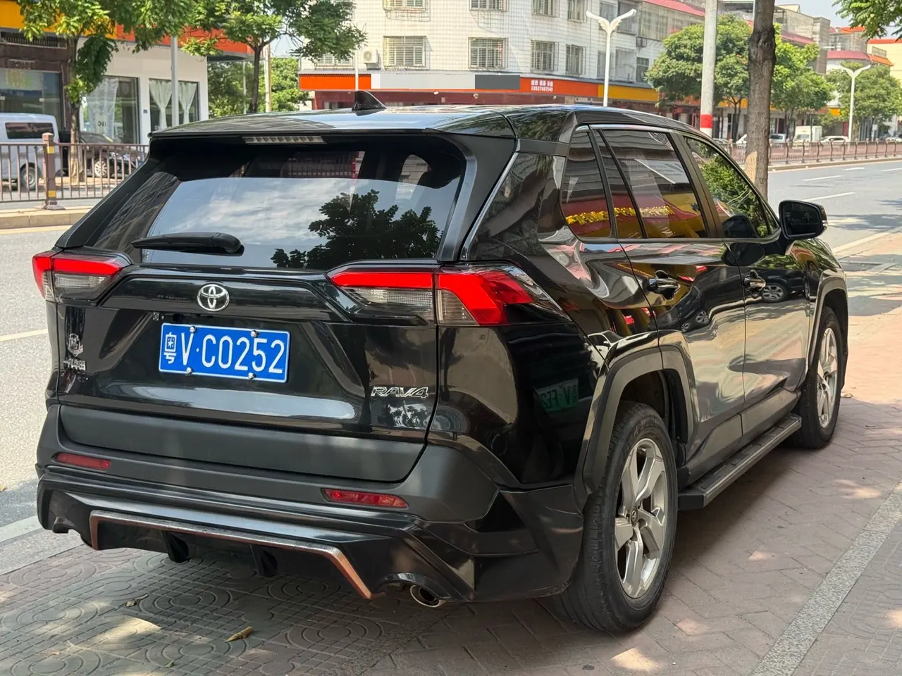 Toyota 2020 RAV4 Rongbo 2.0 Stepless Two-Drive Fashion Edition PLUS Automatic Gear 10