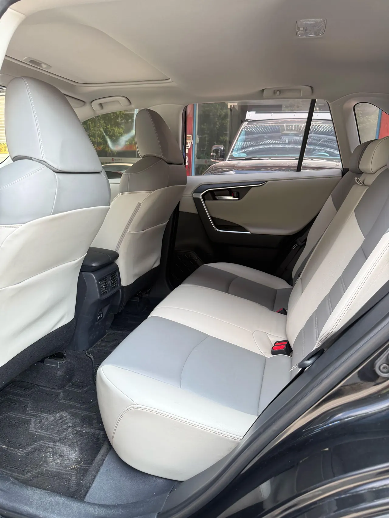 Toyota 2020 RAV4 Rongbo 2.0 Stepless Two-Drive Fashion Edition PLUS Automatic Gear 6