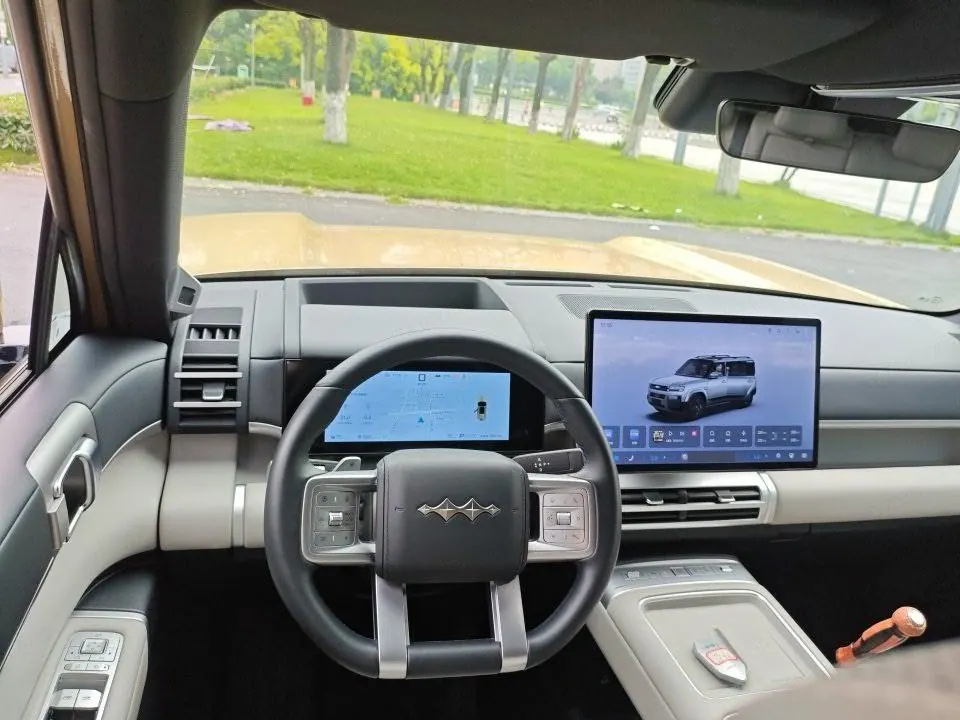 FangChengBao 2025 titanium 7 1.5T stepless 190KM four-wheel drive Ultra version of automatic gear 5