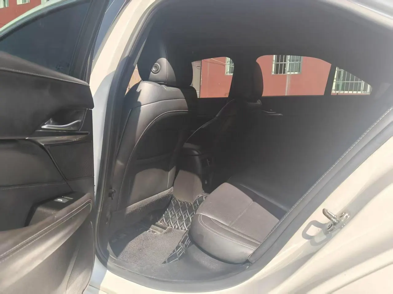 Cadillac 2021 CT4 2.0T 28T fashion (fashion) automatic gear 4