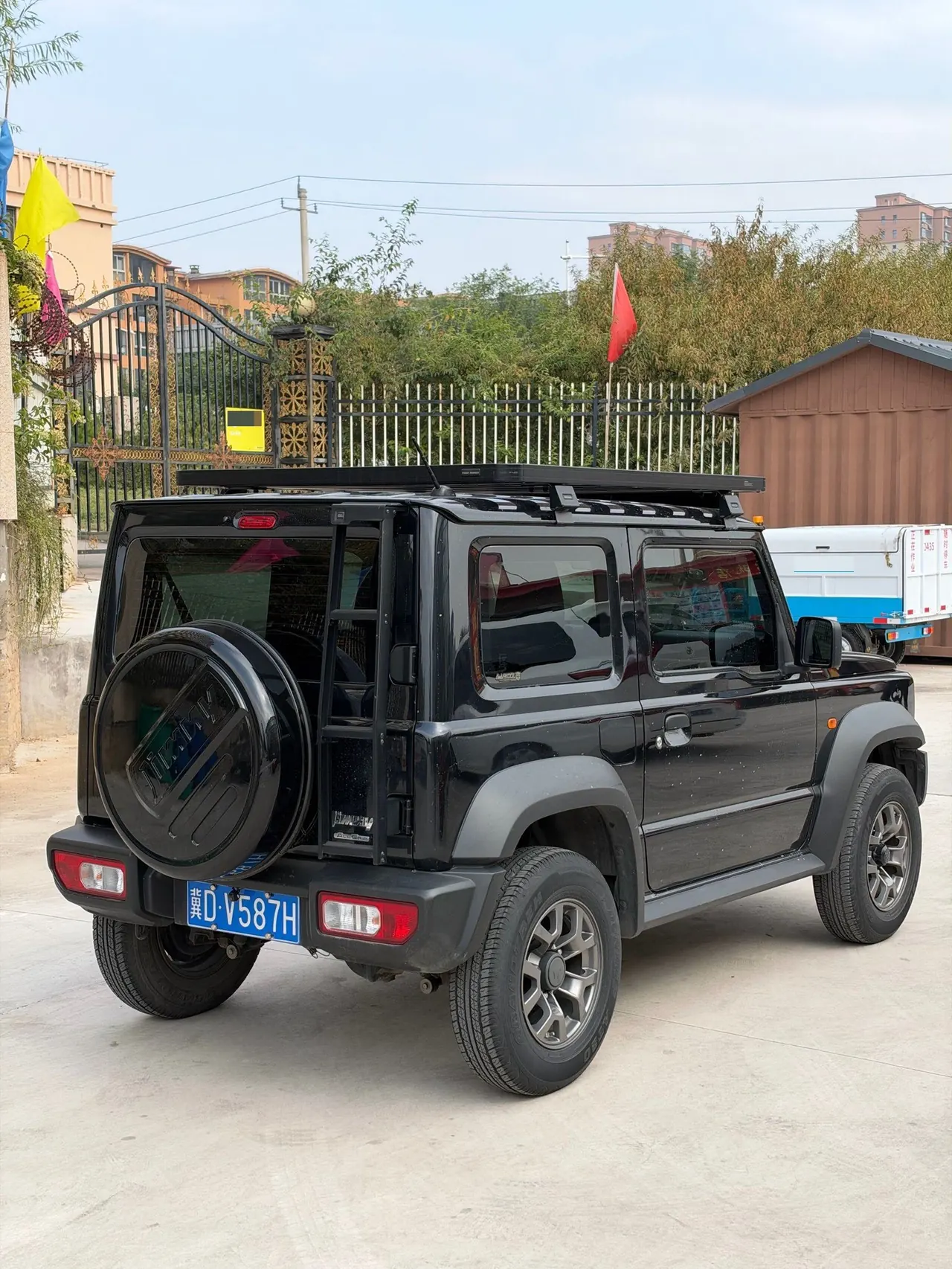 Suzuki Jimny (Imported) 2020 Jimny 1.5 Four-wheel Drive Manual 3