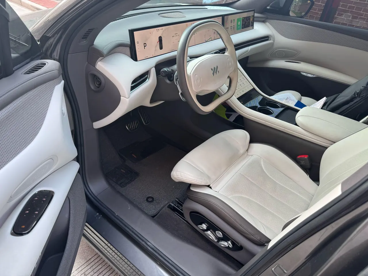 IM 2023 IM LS7 90kWh Elite Rear Drive Edition Automatic 2