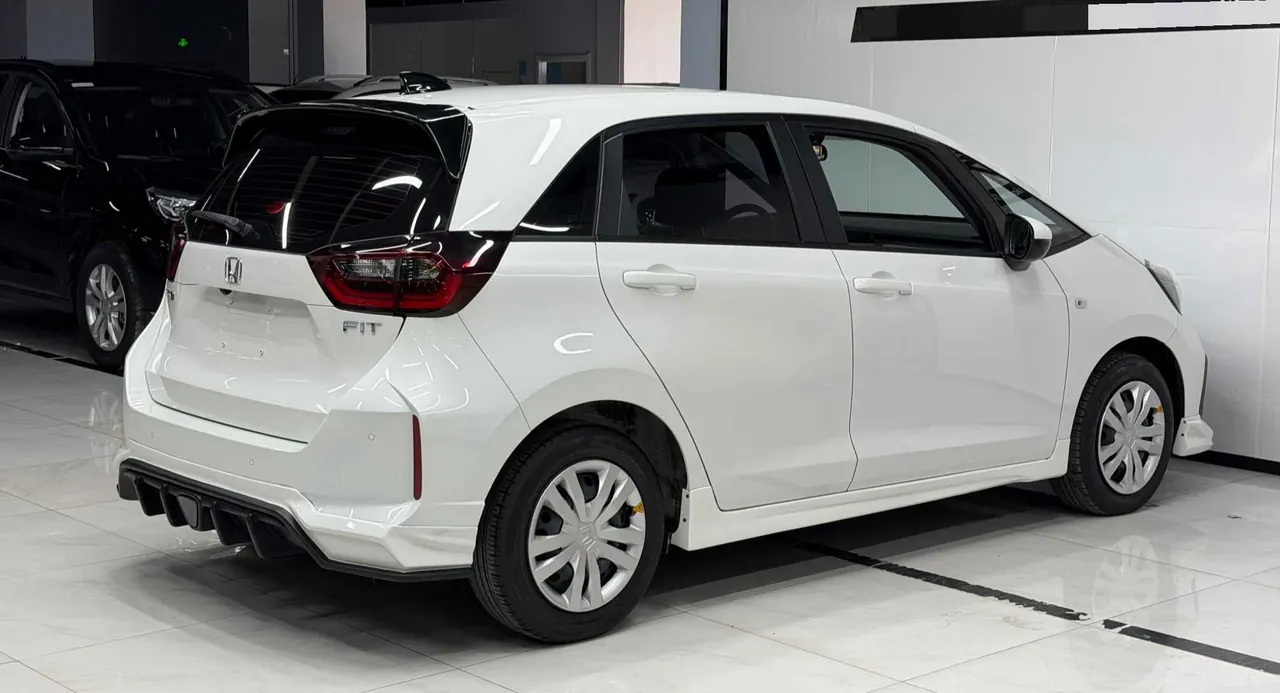 Honda 2021 Fit 1.5 Stepless Tide Enjoy Edition Automatic Gear 6