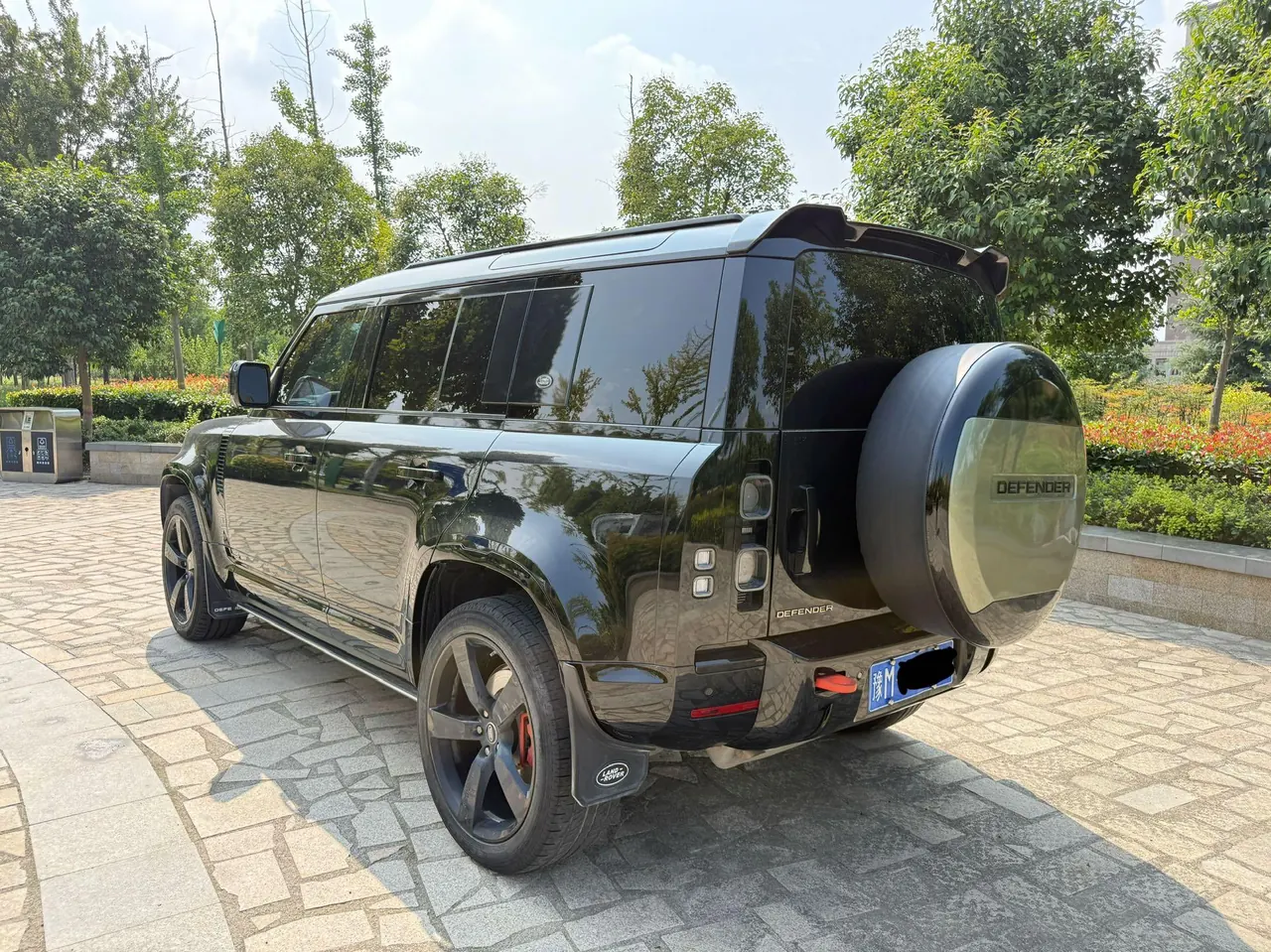 Land Rover guard (imported) 2023 guard 110 48V 3.0T X P400 (modified) automatic gear 4
