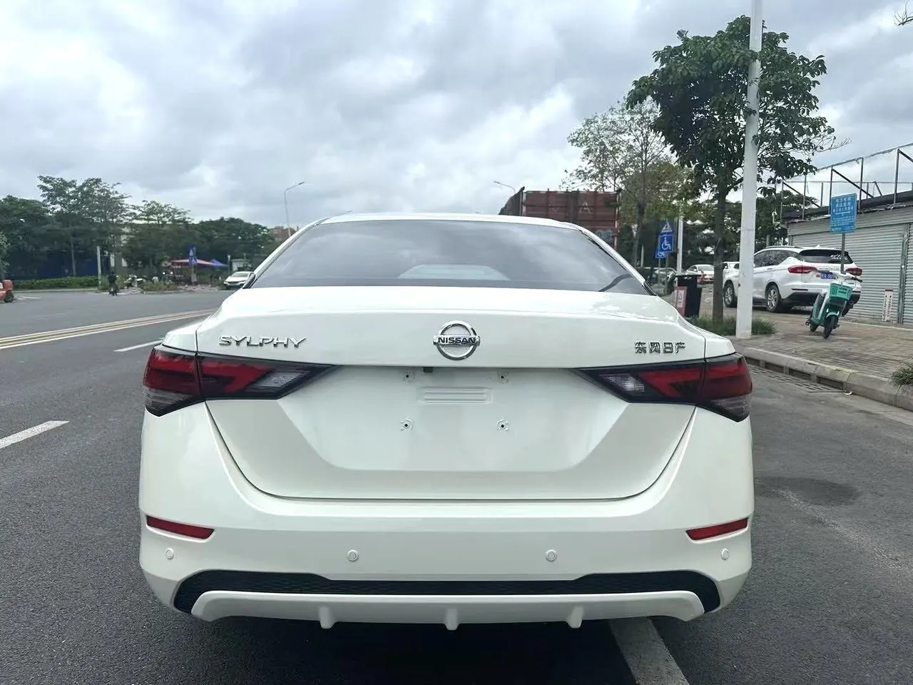 Nissan 2021 Sylphy 1.6 Stepless XL Pleasant Edition Automatic Gear 5