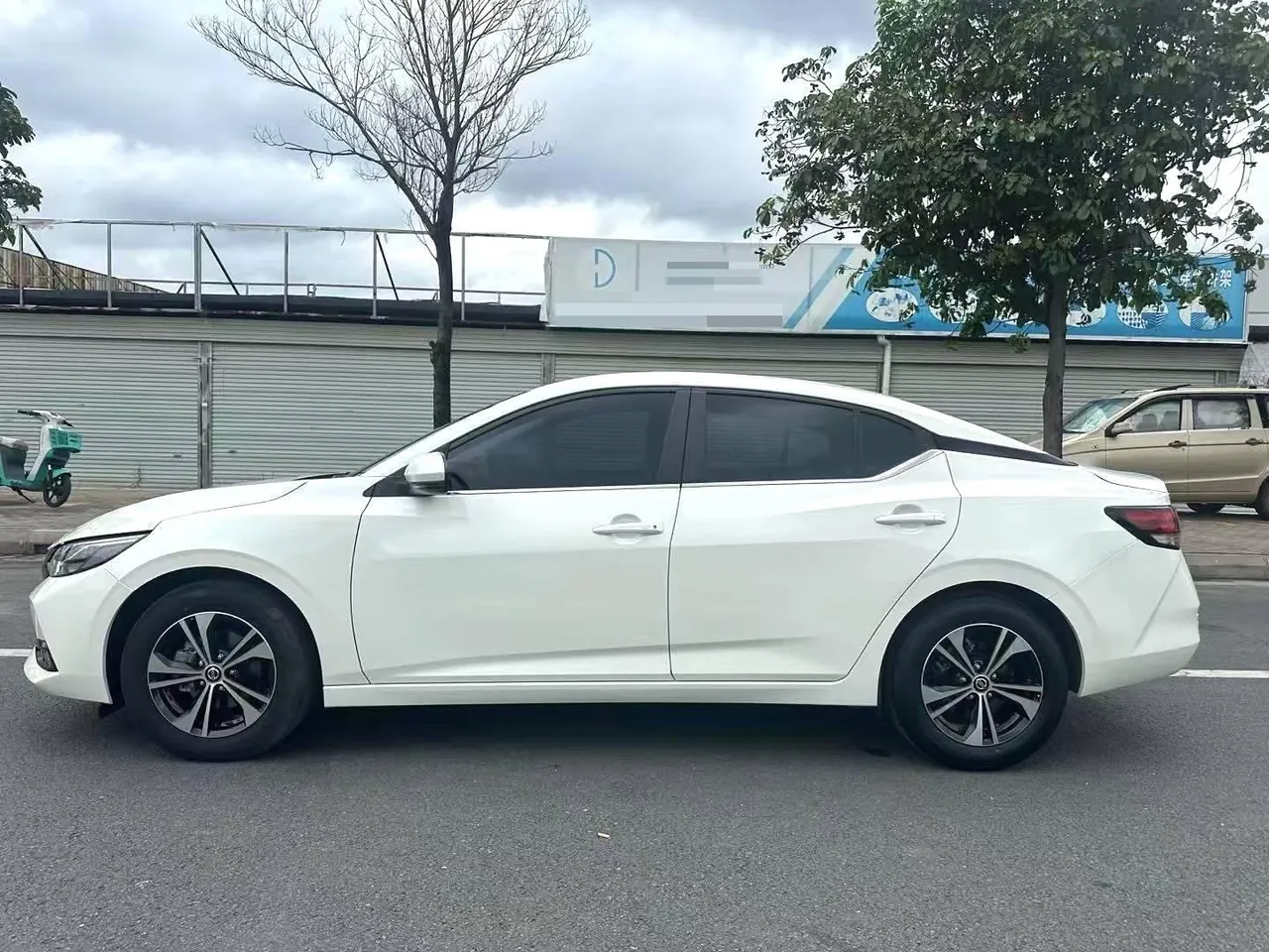 Nissan 2021 Sylphy 1.6 Stepless XL Pleasant Edition Automatic Gear 6