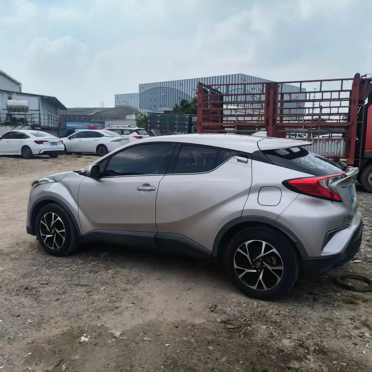 Toyota 2020 C- HR 2.0 stepless leading version of automatic gear 4