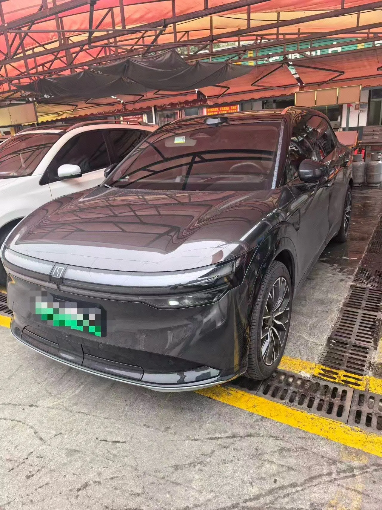 Zeekr 2025 Zeekr 7X 100kWh long endurance four-wheel drive intelligent driving version automatic transmission - View 1