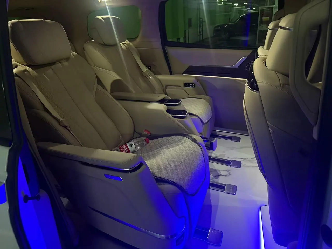 Buick 2023 Century 48V 2.0T Enjoy 7-seat Automatic 8
