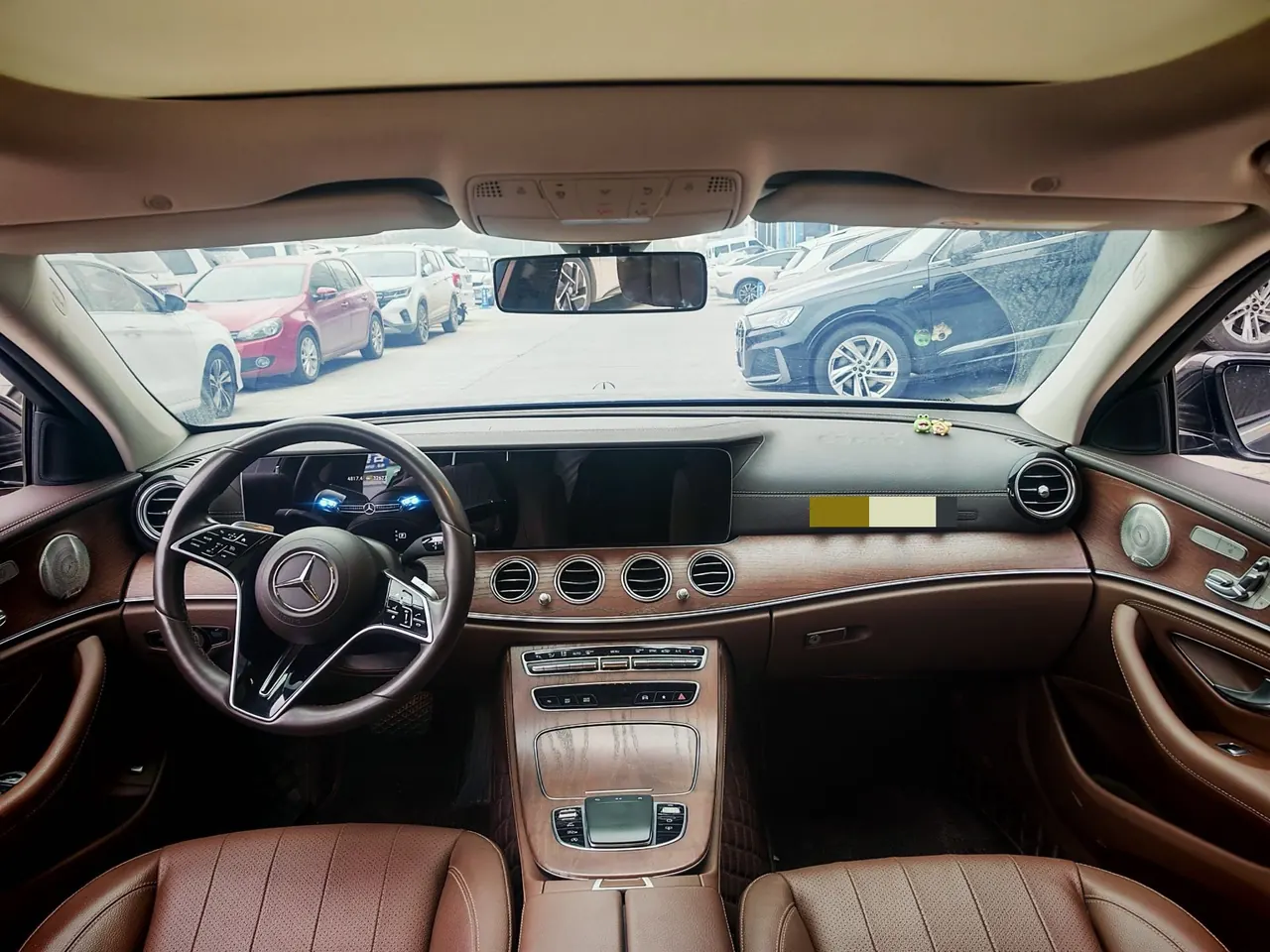 Mercedes Benz E Class 2023 E 300 L 2.0T Luxury Automatic Gear 4
