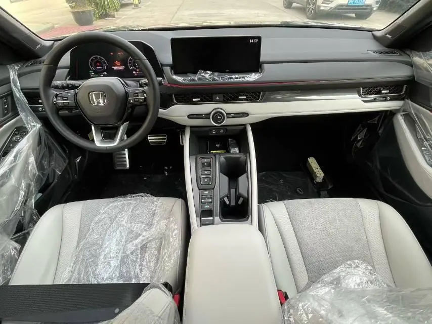 Honda INSPIRE (Yingshi Pai) 2023 INSPIRE e:PHEV (Yingshi Pai e:PHEV) 2.0 Stepless Zhiyao Edition Automatic Gear 7