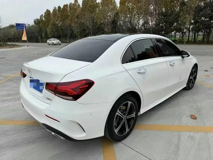 Mercedes Benz Class A 2023 A 200 L 1.3T Fashion Automatic Gear 2